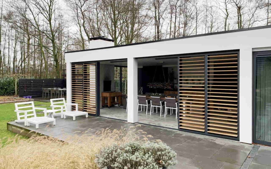 Aluminium met Iroko buitenshutters